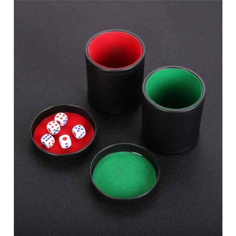 Würfelbecher-Set mit Deckel -  – Board Game Yahtzee Bewertung und Preis