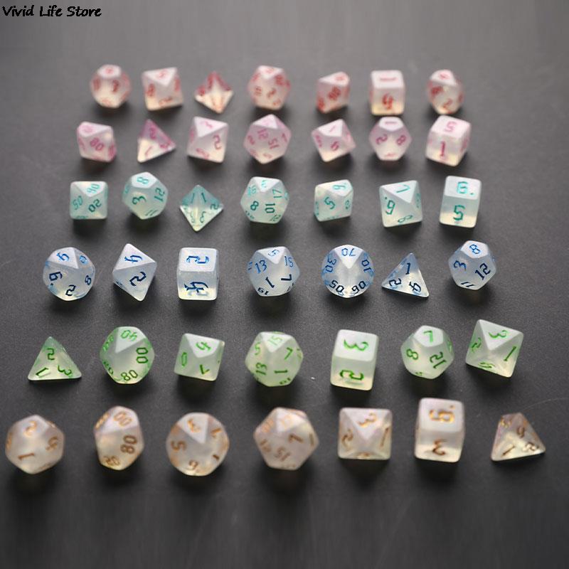 Schillerndes glitzerndes polye – Board Game Dungeons And Dragons Bewertung und Preis